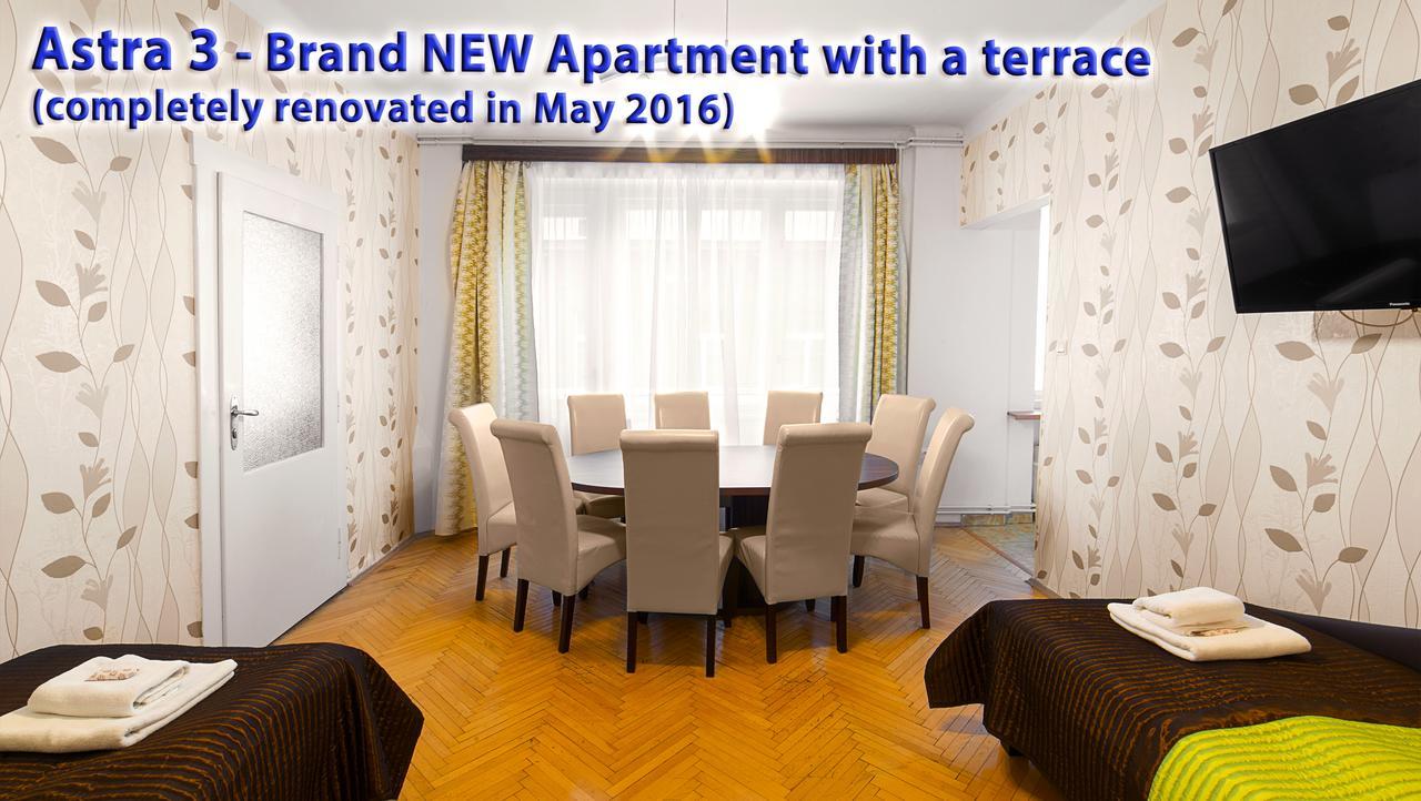 Astra 3 - Large Apartment With Terrace Praga Zewnętrze zdjęcie